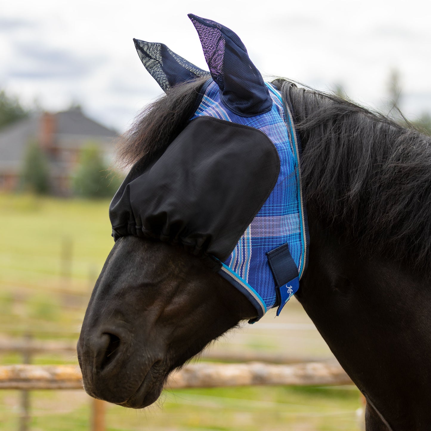 Draft 90% UV Fly Mask Dartless UViator - Soft Mesh Ears with Forelock Opening