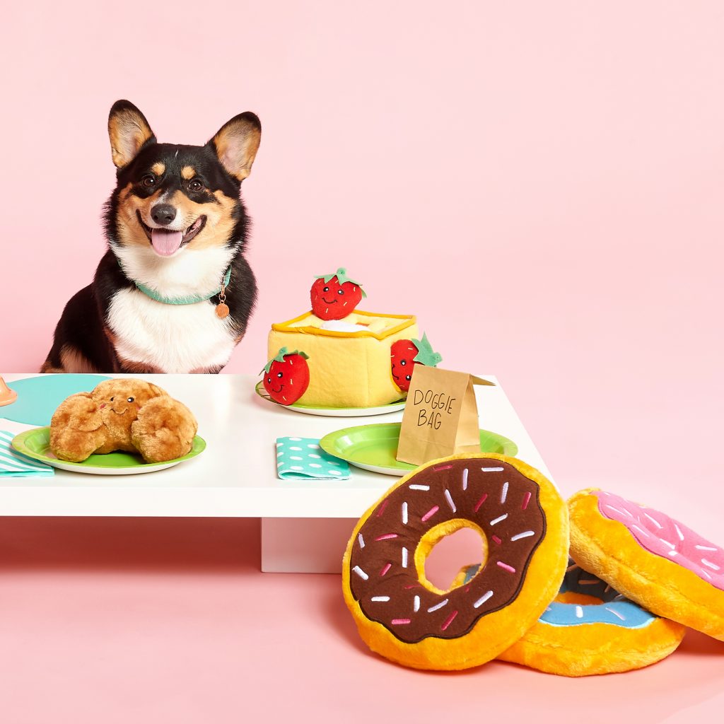 ZippyPaws Chocolate Jumbo Donutz Dog Toy